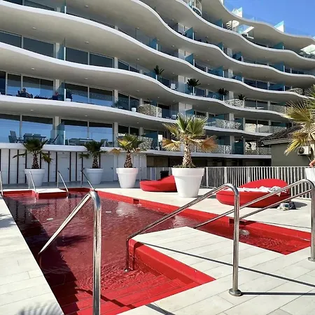 Vivi Homes - Azul Pool, Terrace & Sea View דירה