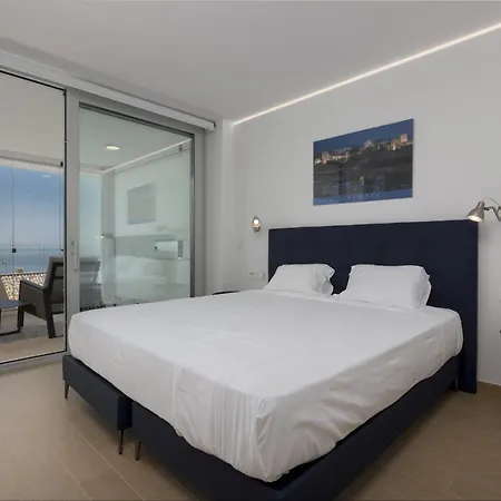 Vivi Homes - Azul Pool, Terrace & Sea View * Fuengirola