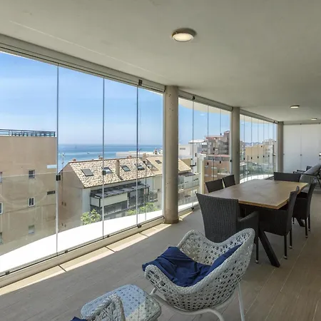 Vivi Homes - Azul Pool, Terrace & Sea View