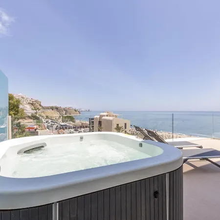 Vivi Homes - Azul Pool, Terrace & Sea View Lägenhet Fuengirola